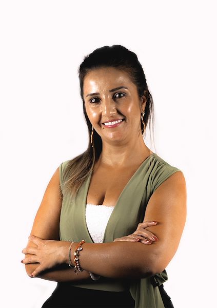 <strong> Gulseher Ozturk</strong> <br>Ufficio Tecnico & Logistica